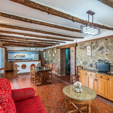 Dos Hermanas Villa