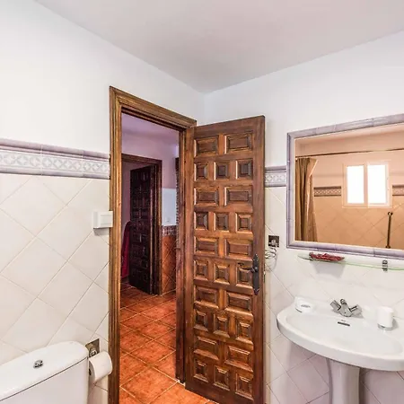Dos Hermanas Villa *
